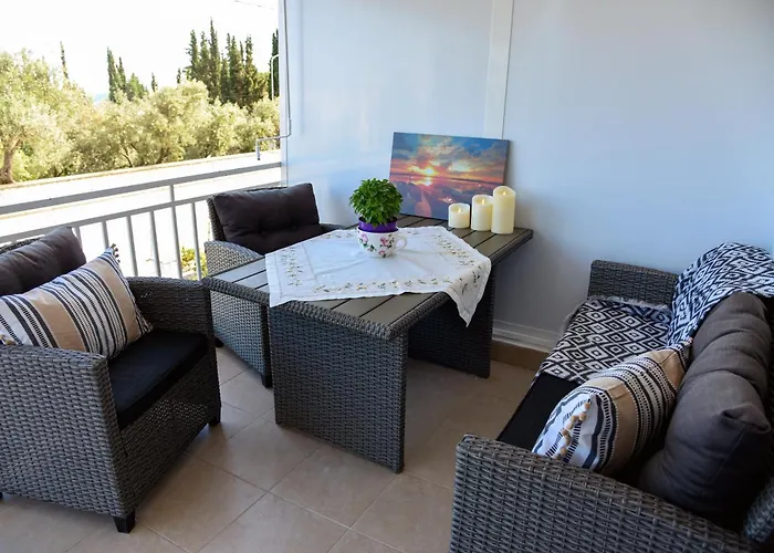 Apartamento Sunshine PalaiónTsiflíkion